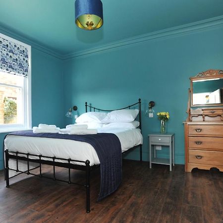 Beechurst Serviced Apartments Cheltenham Buitenkant foto