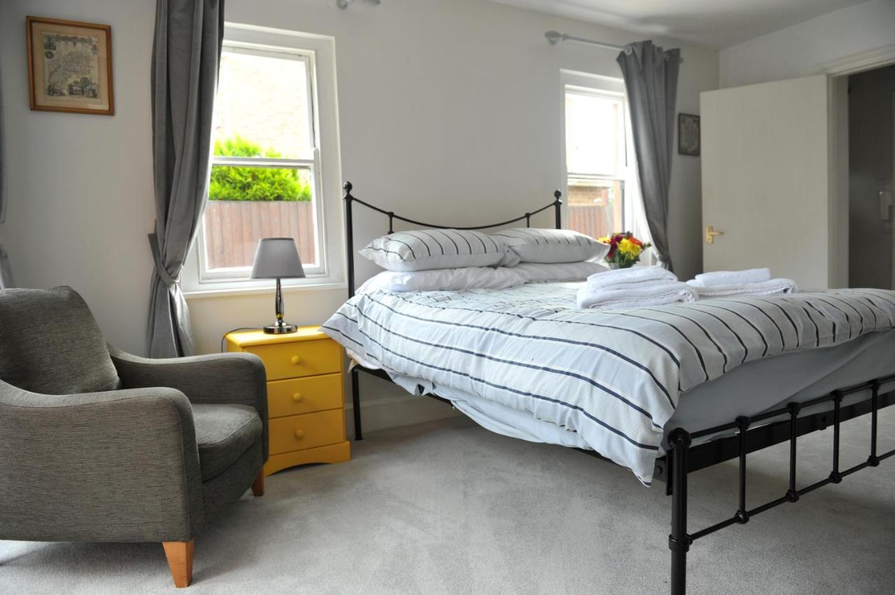 Beechurst Serviced Apartments Cheltenham Buitenkant foto