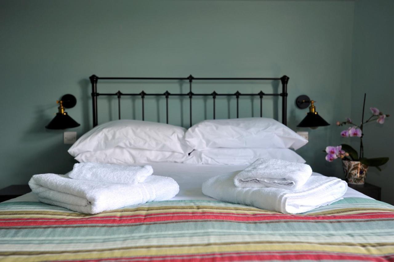 Beechurst Serviced Apartments Cheltenham Buitenkant foto