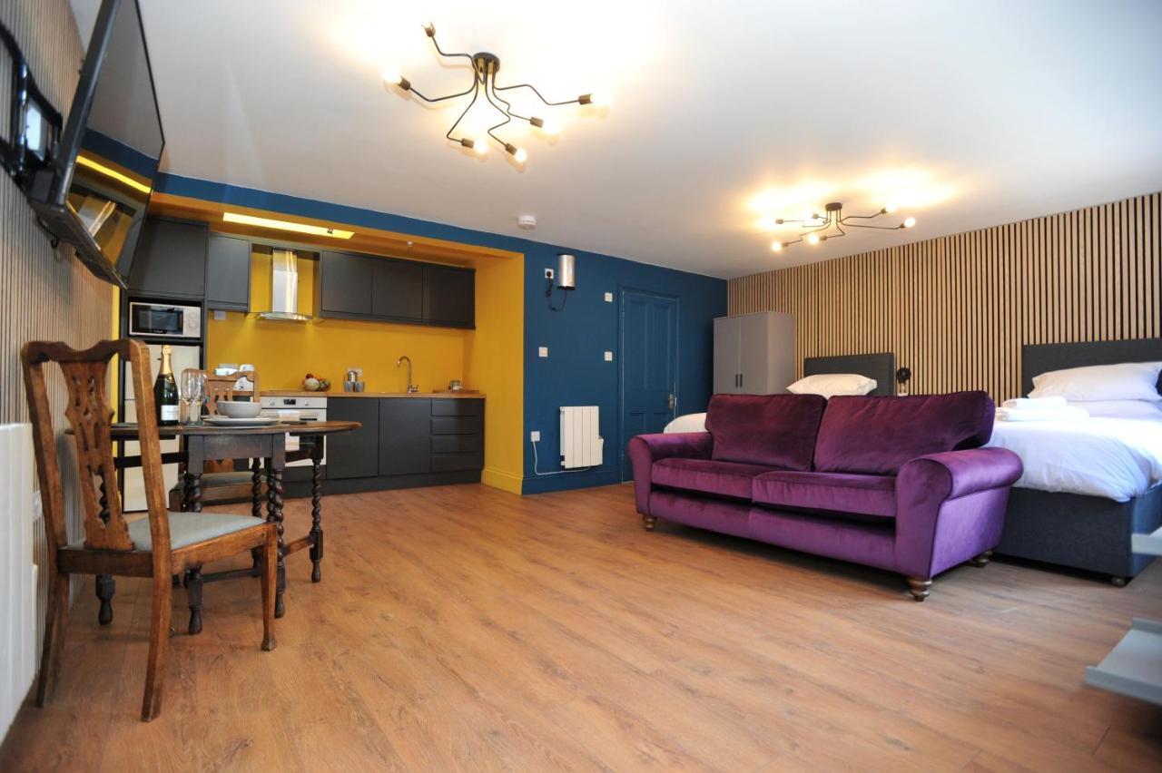 Beechurst Serviced Apartments Cheltenham Buitenkant foto