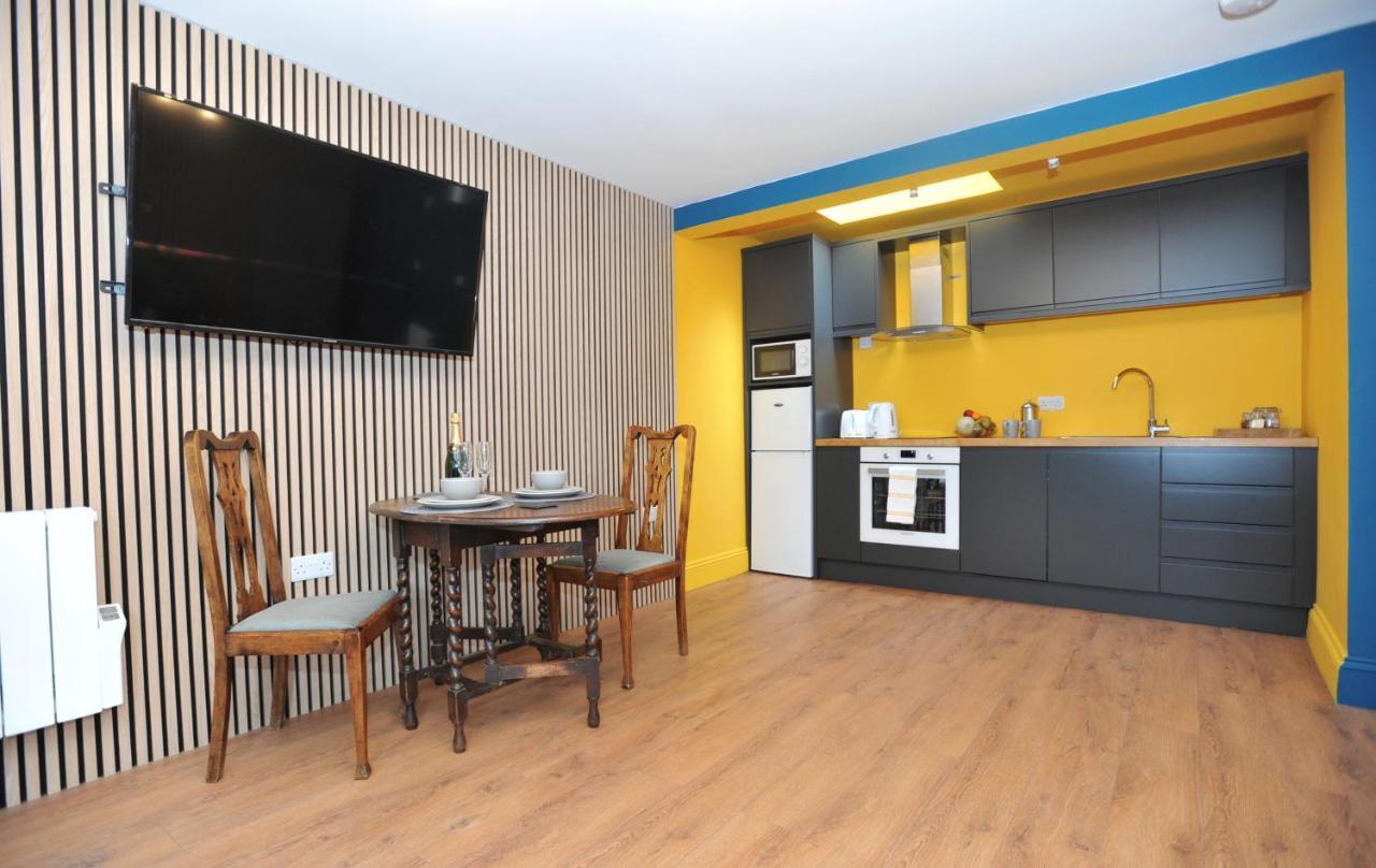 Beechurst Serviced Apartments Cheltenham Buitenkant foto