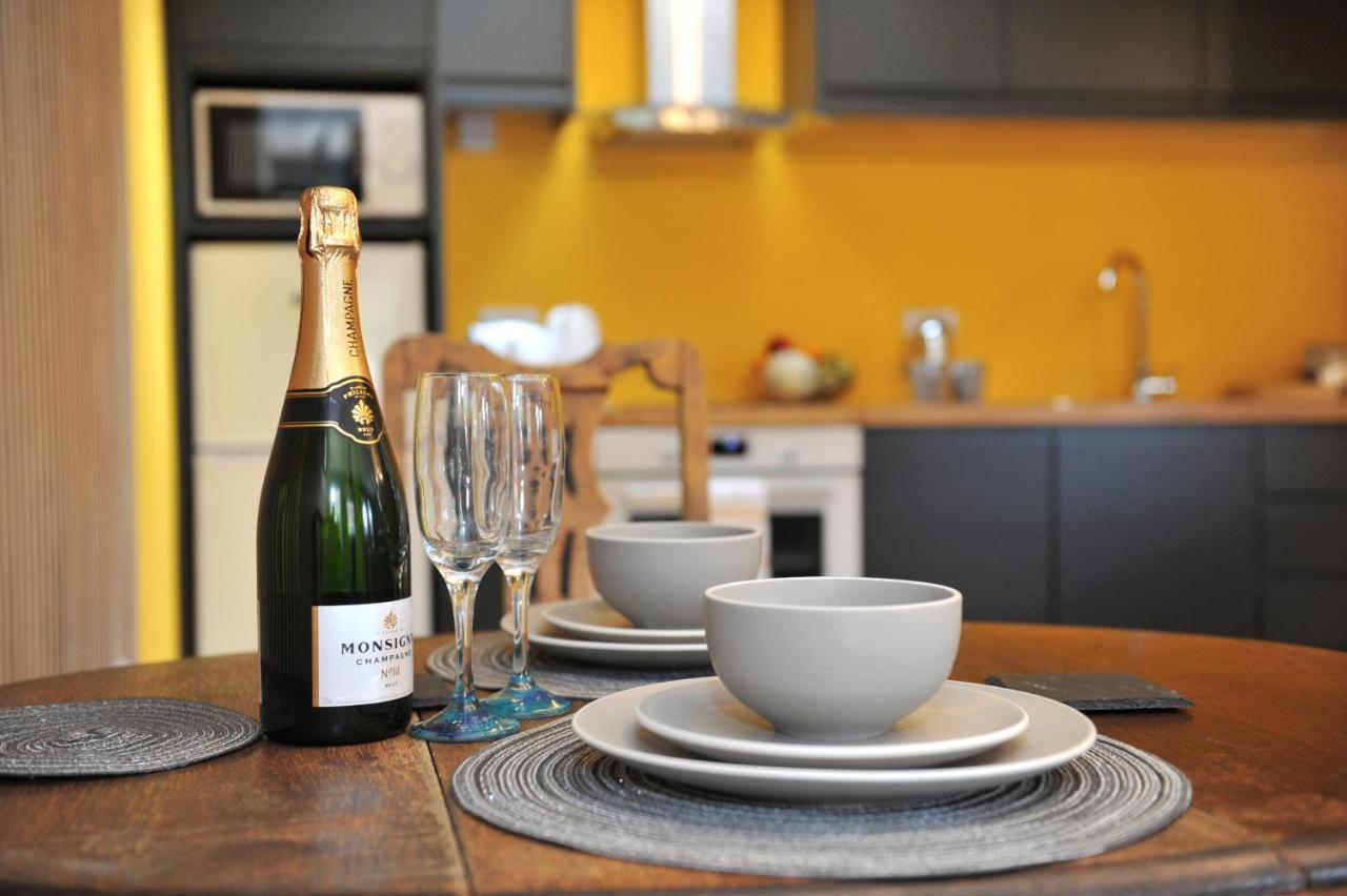 Beechurst Serviced Apartments Cheltenham Buitenkant foto